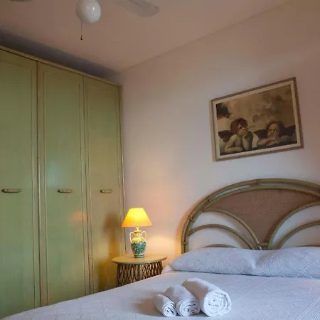 Mara's House, 10 Minuti A Piedi Dal Centro, Parcheggio Privato Taormina