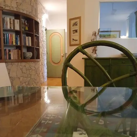 Mara's House, 10 Minuti A Piedi Dal Centro, Parcheggio Privato * Taormina