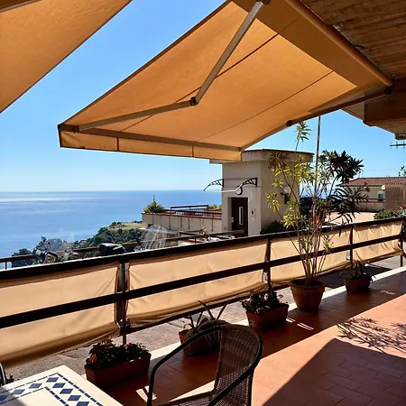 Mara's House, 10 Minuti A Piedi Dal Centro, Parcheggio Privato Lägenhet