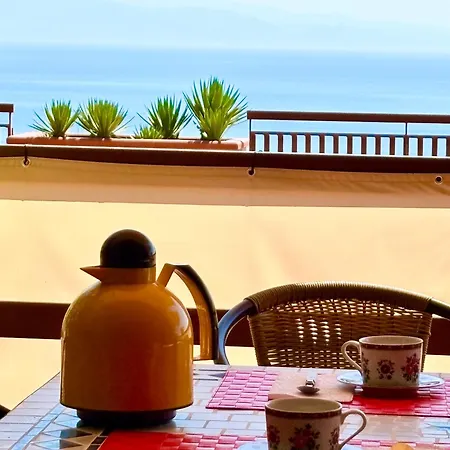 Mara's House, 10 Minuti A Piedi Dal Centro, Parcheggio Privato Lägenhet *