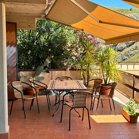 Mara's House, 10 Minuti A Piedi Dal Centro, Parcheggio Privato Lägenhet *