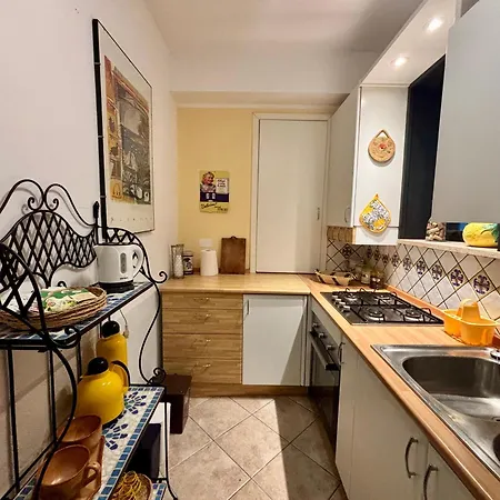 Apartment Mara's House, 10 Minuti A Piedi Dal Centro, Parcheggio Privato Taormina