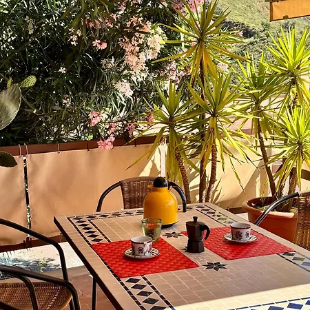 Mara's House, 10 Minuti A Piedi Dal Centro, Parcheggio Privato *