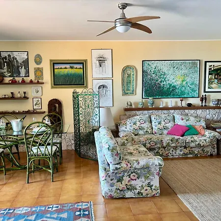 Lägenhet Mara's House, 10 Minuti A Piedi Dal Centro, Parcheggio Privato